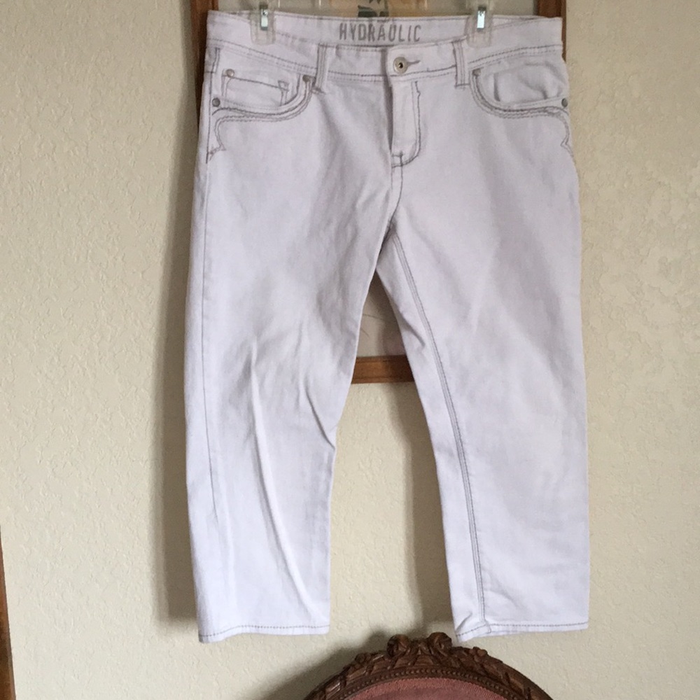 White Hydraulic Capris, size 15/16